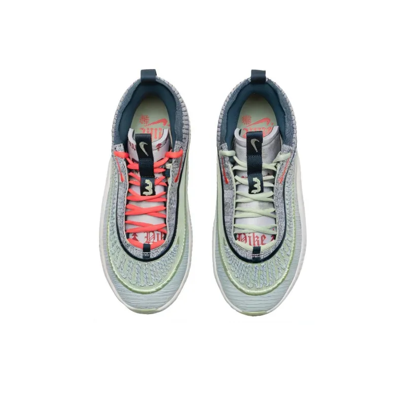 Nike Cosmic Unity 3 'Christmas'-3