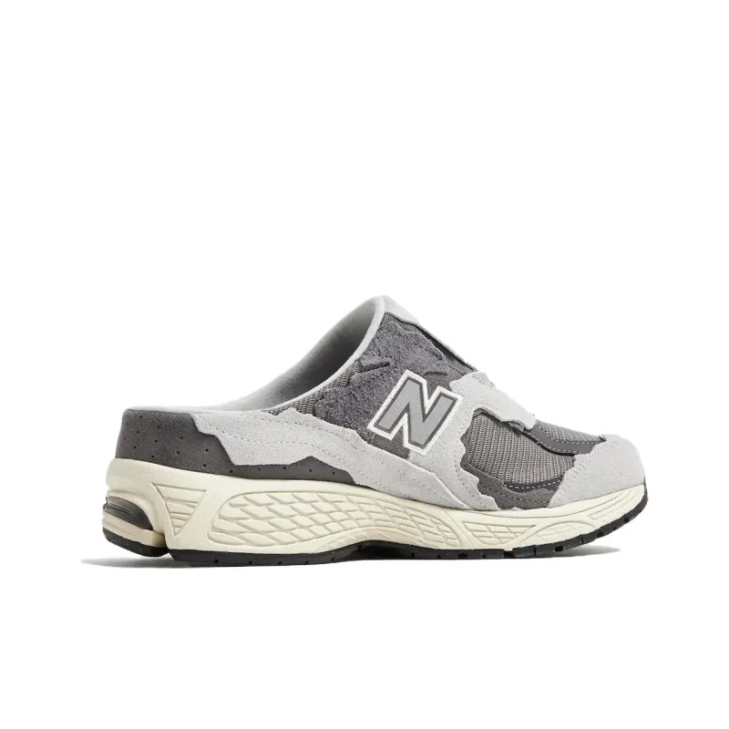 New Balance 2002R Mule Protection Pack Rain Cloud-3