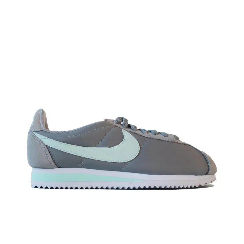 Nike Cortez Nylon Wolf Grey Low Tops Retro Gray Women's-1