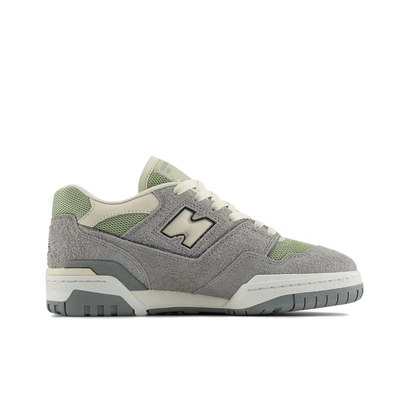 New Balance 550 Grey Day Women's-1