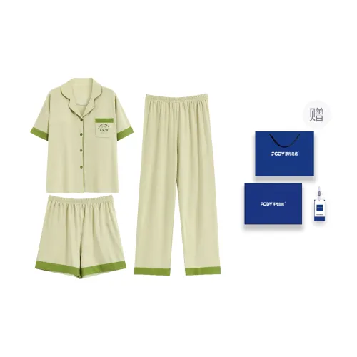 Floating Light Islands Pajama Set Women's Box Light Green