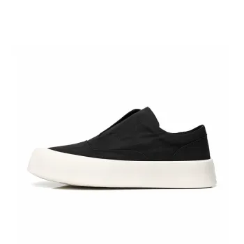 GZZ Slip-Resistant Low-Top Canvas Shoes Men's