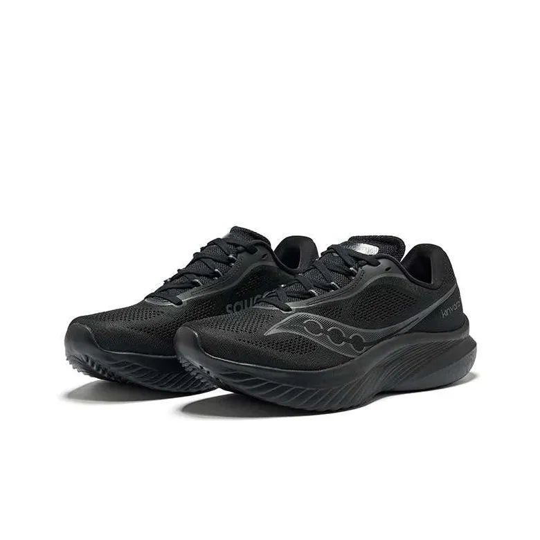 Saucony Kinvara 15 Triple Black-2