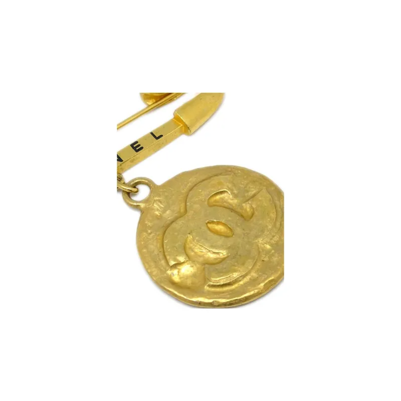 CHANEL CC-logo Medallion Brooch-2