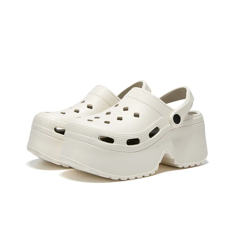OSITA RED Clogs Women's-10
