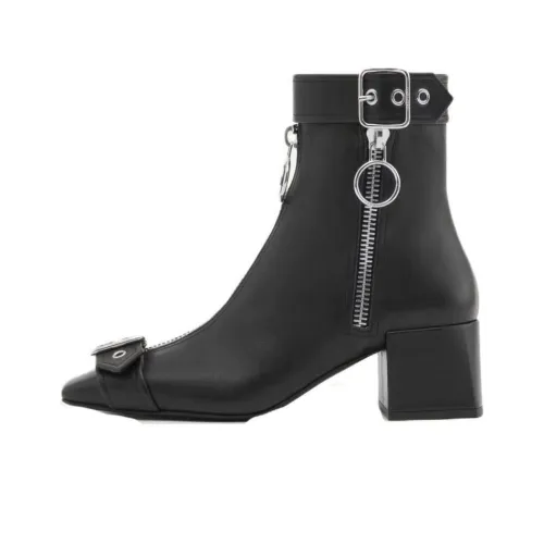 Courrèges Gogo Leather Ankle Boots