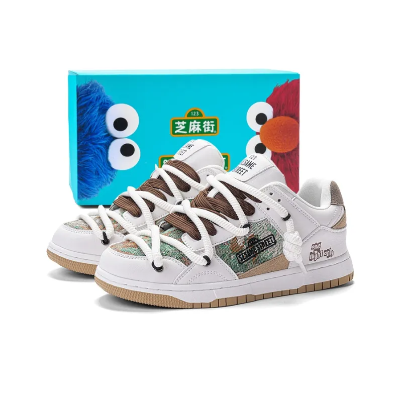 SESAME STREET Anti-Slip Wear-Resistant Low-Top Skateboard Shoes Unisex-0