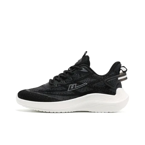 Warrior Cushioned Wear Resistant Breathable Lightweight Low Top Running Shoes Women's White Black