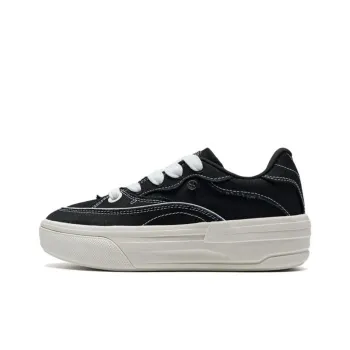 XTEP Ice Cream Shoes Slip Resistant Low Top Skateboard Shoes Women's Black White