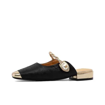 OMS Closed Toe Slippers Women's