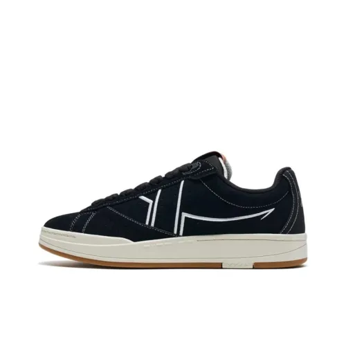 XTEP Callboard Anti Slip Wear Resistant Low Top Skateboard Shoes Men's Black