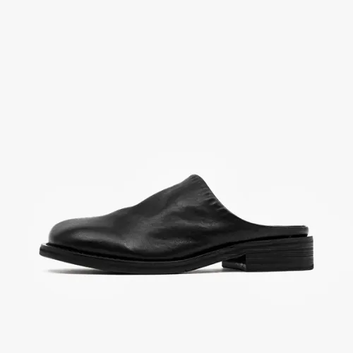 RZAAZ Closed Toe Slippers Men