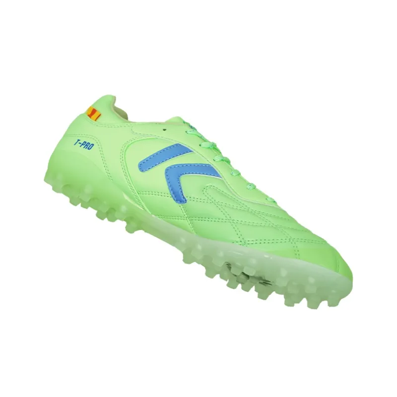 KELME MG Rubber Short Studs Wear Resistant Coverage Soccer Shoes Unisex-23