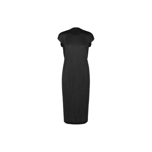 PLEATS PLEASE ISSEY MIYAKE Short-Sleeved Dresses Women's Black