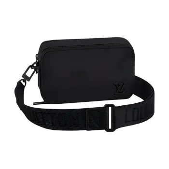 LOUIS VUITTON Alpha Wearable Wallet