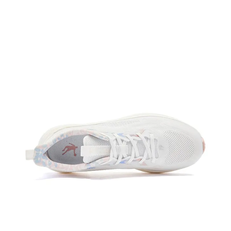 QIAODAN Shock Absorbers With Slip Resistant Features Low Top Training Running Shoes Women's White Green-3