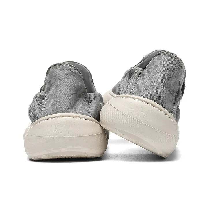 AOKANG Dunk Series Slip on, Slip on Height Increasing Abrasion Resistant Breathable Low Top Canvas Shoes Men's Box-10