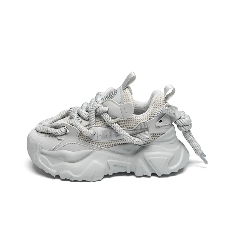 ZHR Flying Fish Model Breathable And Lightweight Low Top Chunky Sneakers Unisex-1