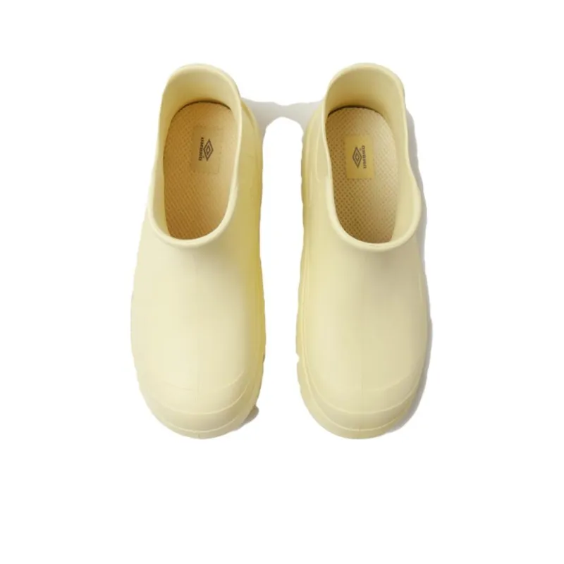 Umbro Ankle Boots Women's Light Yellow-2