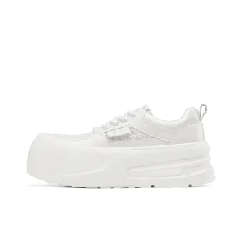 D FUSE SCANDINAVIA White Sneakers Anti Slip And Wear Resistant Lightweight Low Top Skateboard Shoes Women's