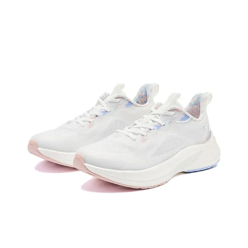 QIAODAN Shock Absorbers With Slip Resistant Features Low Top Training Running Shoes Women's White Green-2
