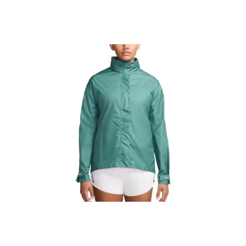 Nike Jackets Women's Coastline