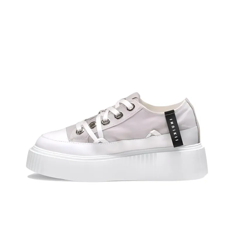 Inuikii Matilda Low Top Canvas Shoes Women's Light Gray-0