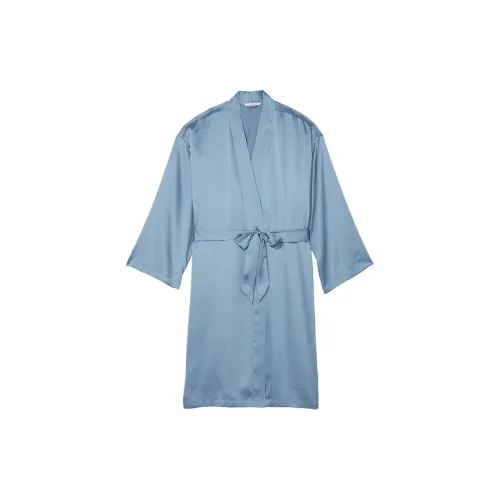 Victoria's Secret Women's Bath Robes