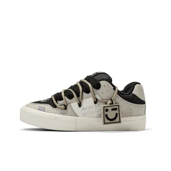 MINISO Low Top Skateboard Shoes Unisex Beige Brown
