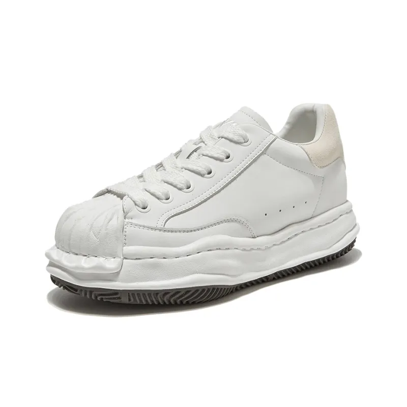 DVO Cushioned Wear Resistant Height Increasing Low Top Stylish Skateboarding Shoes Unisex White-1