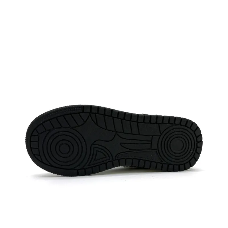 Little Red Man Low-Top Skateboard Shoes Unisex-14