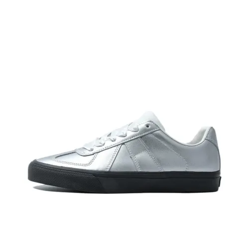 GOLUCK Skateboarding Shoes Unisex Low-top Silver