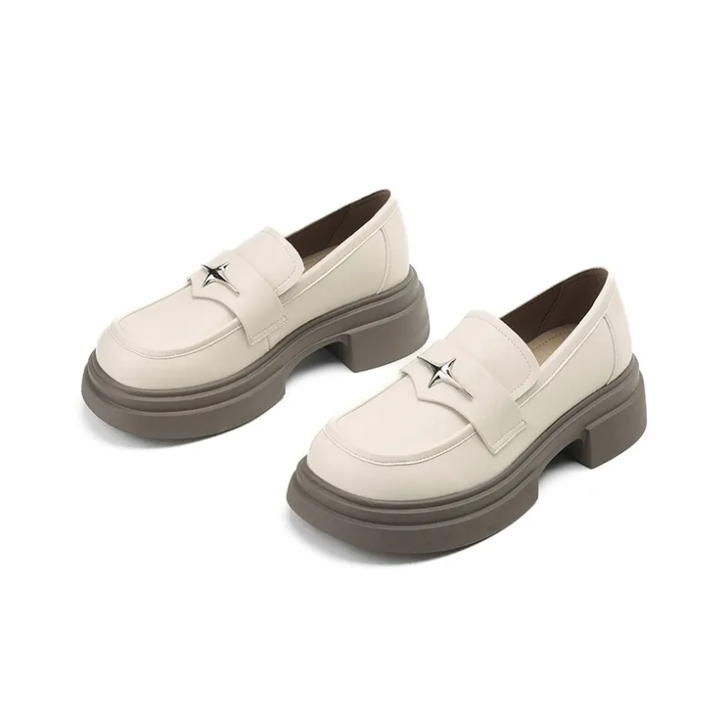 JOSINY Loafers Women's Black/Ecru-8