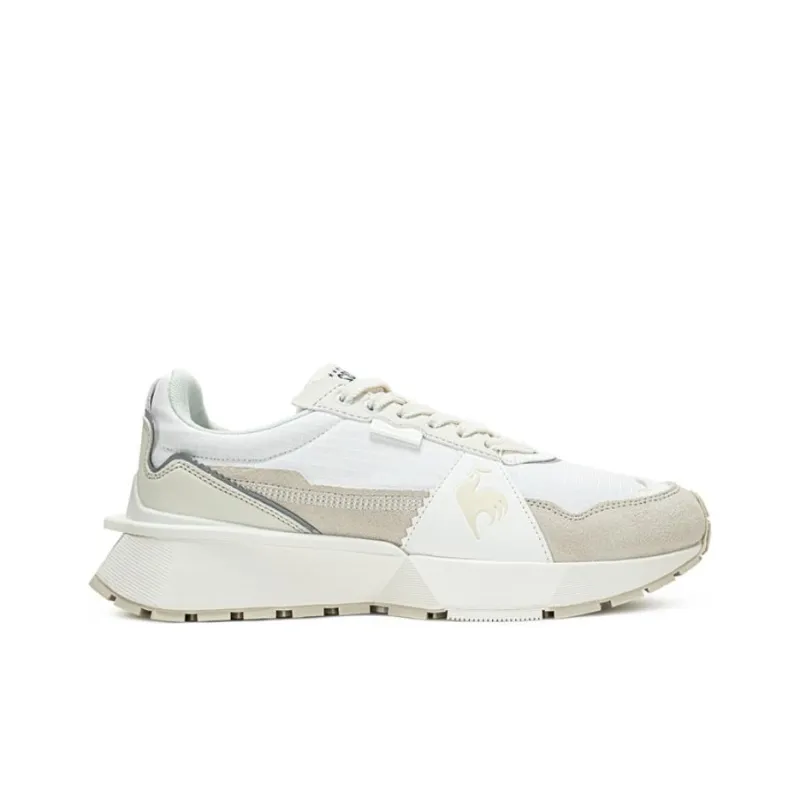 Le Coq Sportif Shock Absorbers With Slip Resistant Features Low Top Casual Shoes Unisex Ecru-1