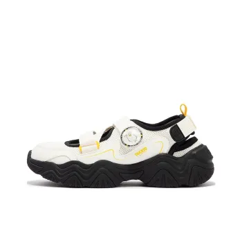 ZHENNAIYA x 361° Slip Resistant Low Top Casual Shoes Women's White Black