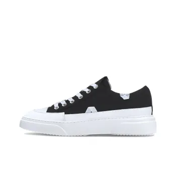 Inuikii Le Low-Top Canvas Shoes Men's Black