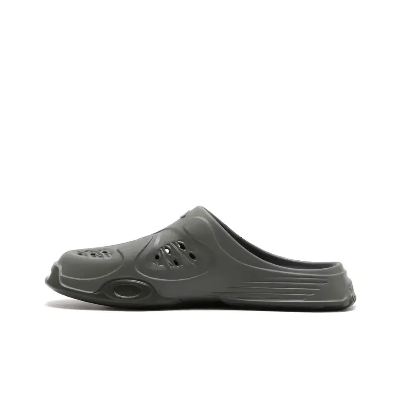 Oakley Factory Team Slip Resistant Wrap toe Slippers Men's Gray-0