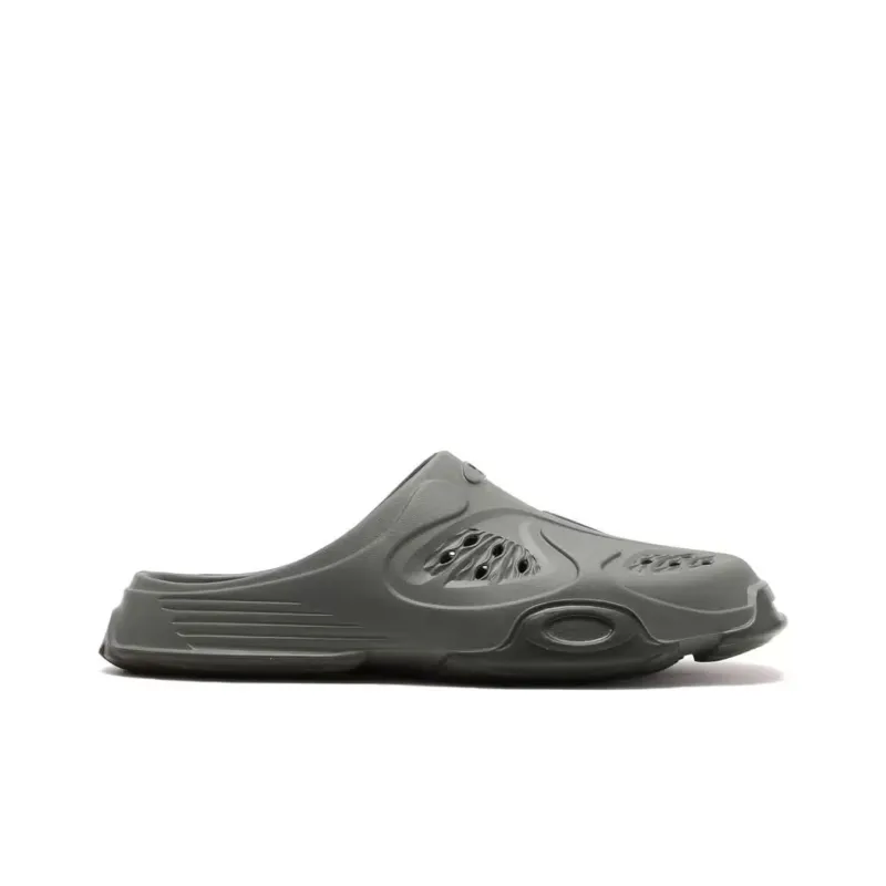 Oakley Factory Team Slip Resistant Wrap toe Slippers Men's Gray-1