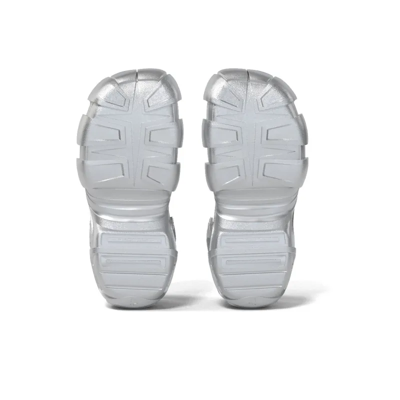 MAISON MISFIT 15 Gold Mask Clogs Unisex Space Silver-4