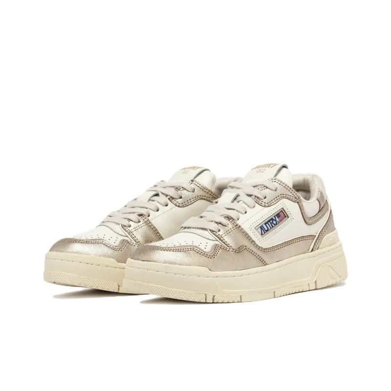 AUTRY Low Top Skateboard Shoes Women's Platinum-2