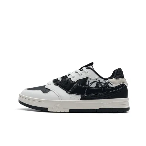 XTEP Thunder Dance STEP 1 Lightweight Low Top Skateboard Shoes Men's Black/Sail White