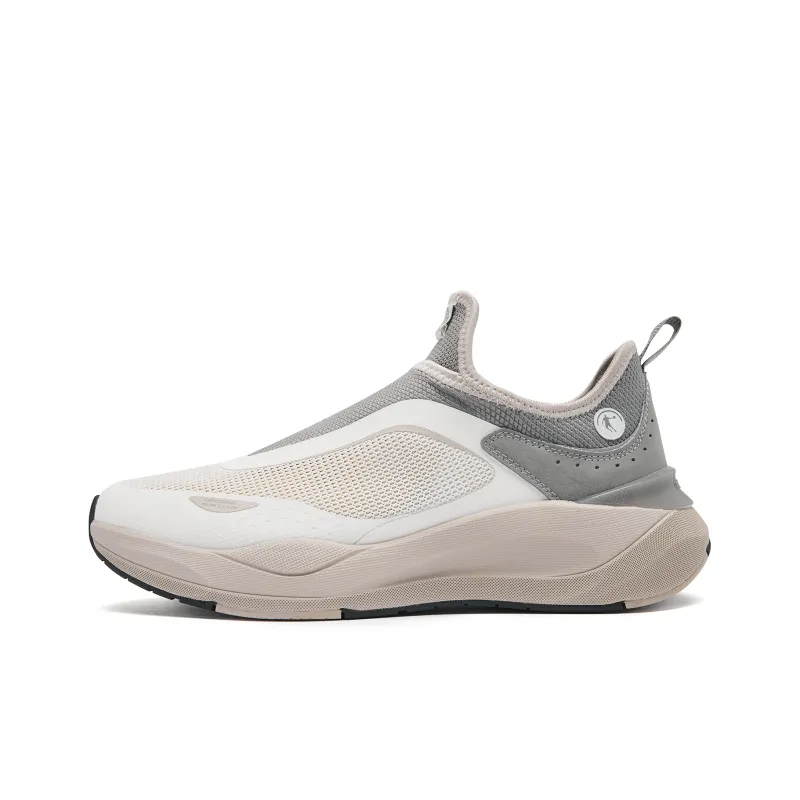 QIAODAN Shock Absorbers With Slip Resistant And Abrasion Resistant Properties Low Top Casual Running Shoes Men's Ivory-0