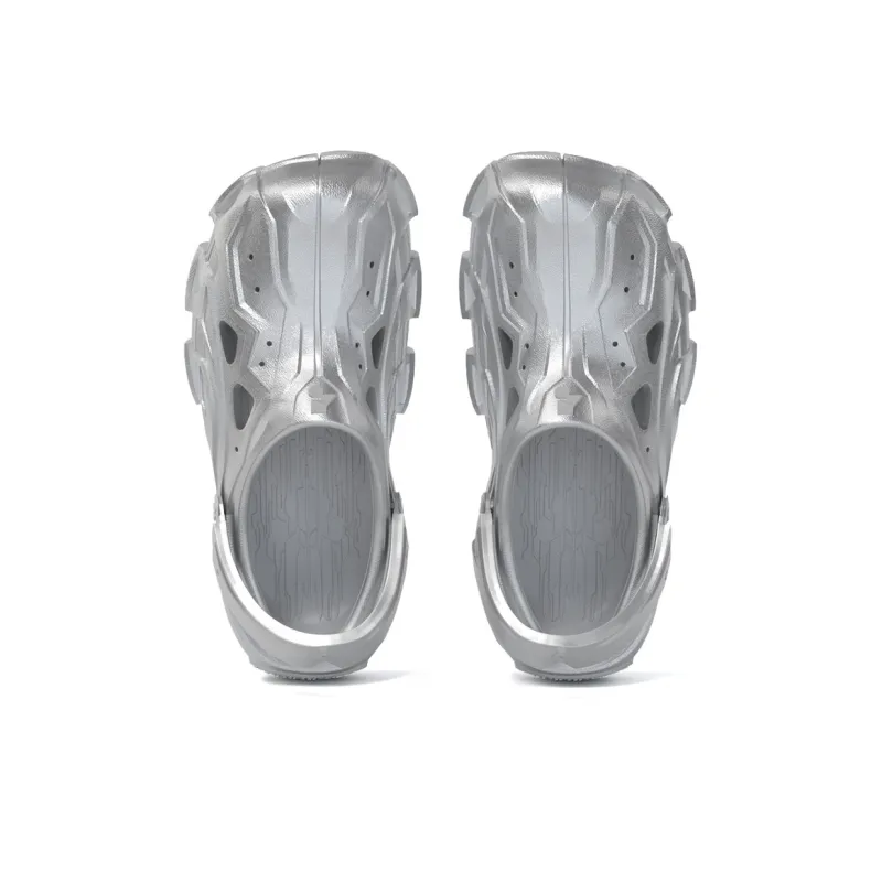 MAISON MISFIT 15 Gold Mask Clogs Unisex Space Silver-2
