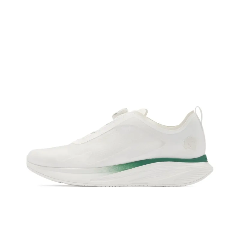 DESCENTE RUNNING Slip Resistant And Breathable Running Shoes Men's White-0