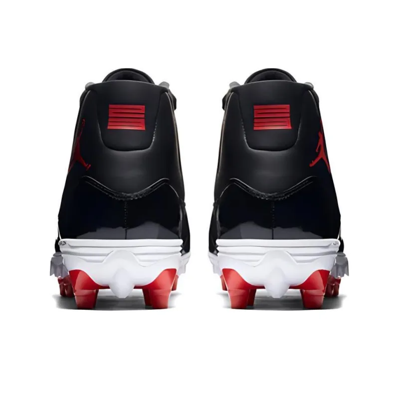 Jordan 11 Retro Cleat Bred-3
