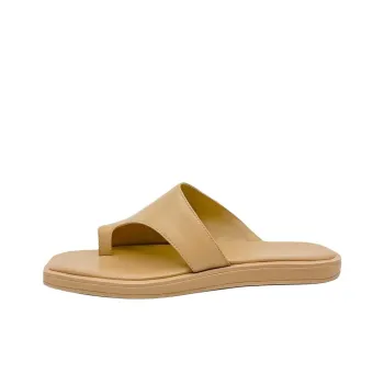 STUDIO AMELIA Flip Flops Women's Light Brown