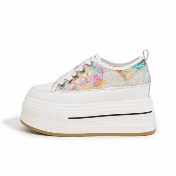 Milan love song Skateboard Shoes Women's Low Top White, White Gold