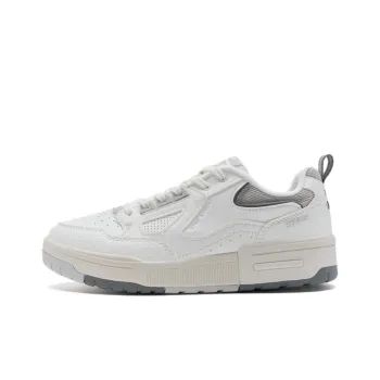 XTEP New Dawn Collection Slip Resistant Low Top Skateboard Shoes Women's White Gray