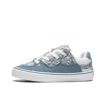 PNKE Anti-Slip And Wear-Resistant Lightweight Low-Top Skateboard Shoes Unisex