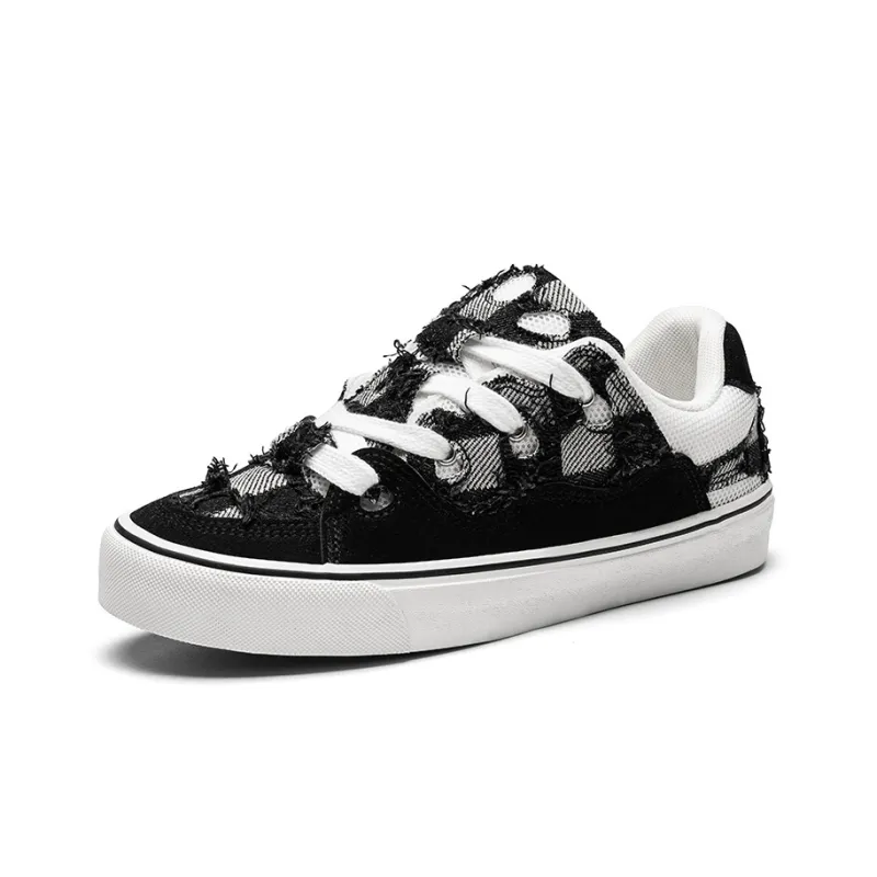 PNKE Anti-Slip And Wear-Resistant Lightweight Low-Top Skateboard Shoes Unisex-9